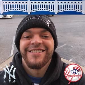 Meet your Posher, Luis